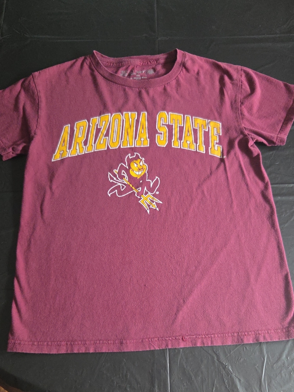 Arizona State Short-Sleeve Graphic Tee in Maroon